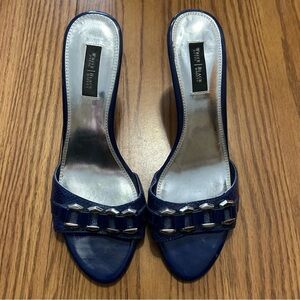 White House Black Market Prescot Blue Snakeskin Slip On Heels Size 8.5M